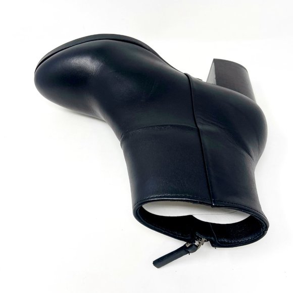 Thursday Boot Co Womens Black Modern Handcrafted Leather Bootie - Picture 4 of 5